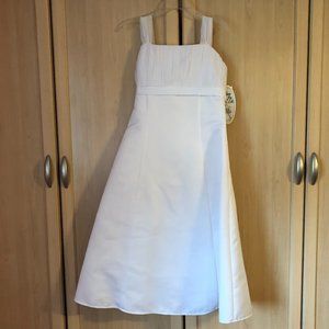 Brand New Communion Dress - Size 10  SP916